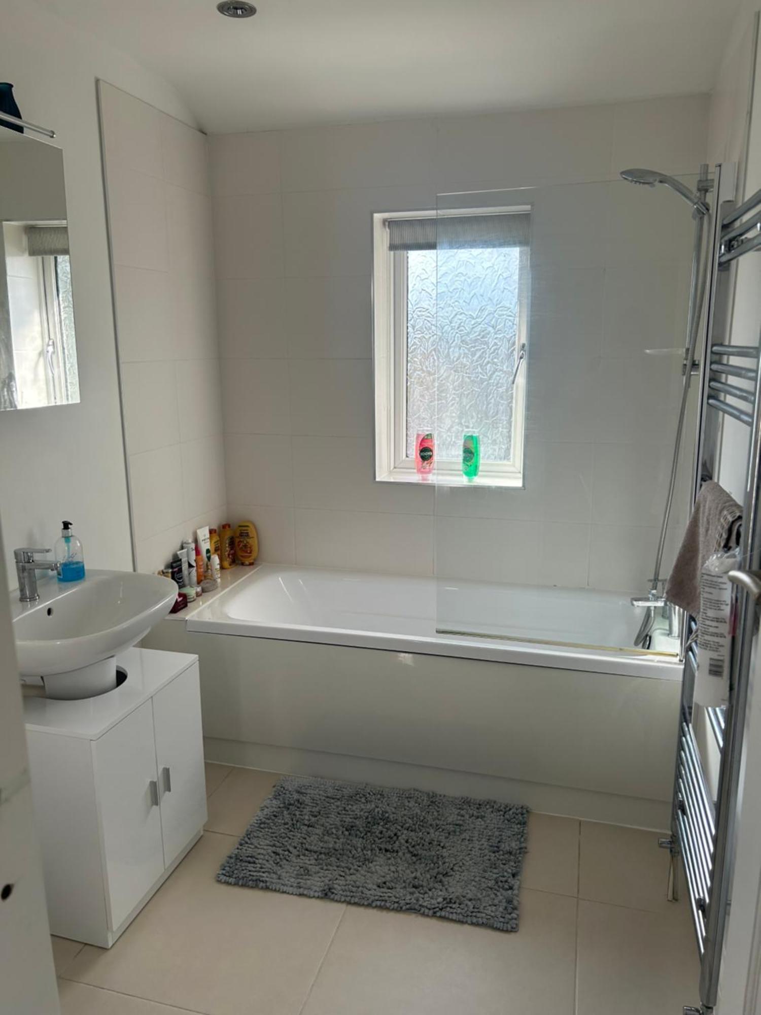 Lovely, Large Double Bedroom With Park View In Home Hazel Grove Esterno foto