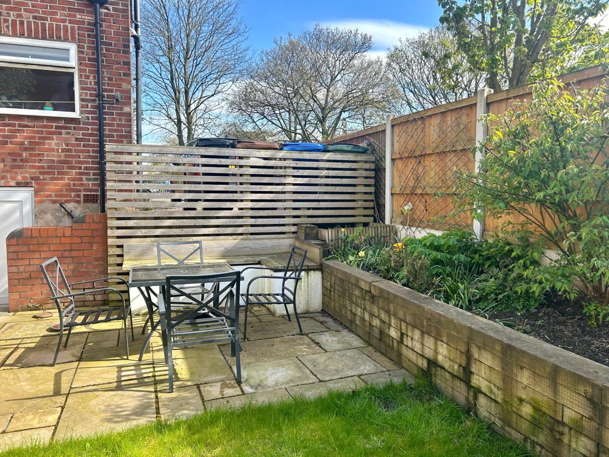 Lovely, Large Double Bedroom With Park View In Home Hazel Grove Esterno foto